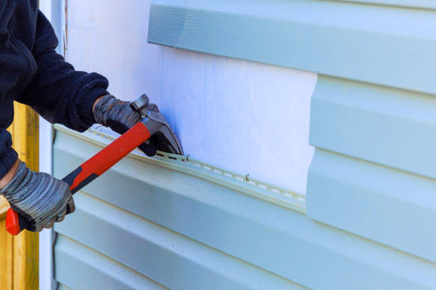 Reliable Wood Siding contractor in Redmond, WA by Creative Siding